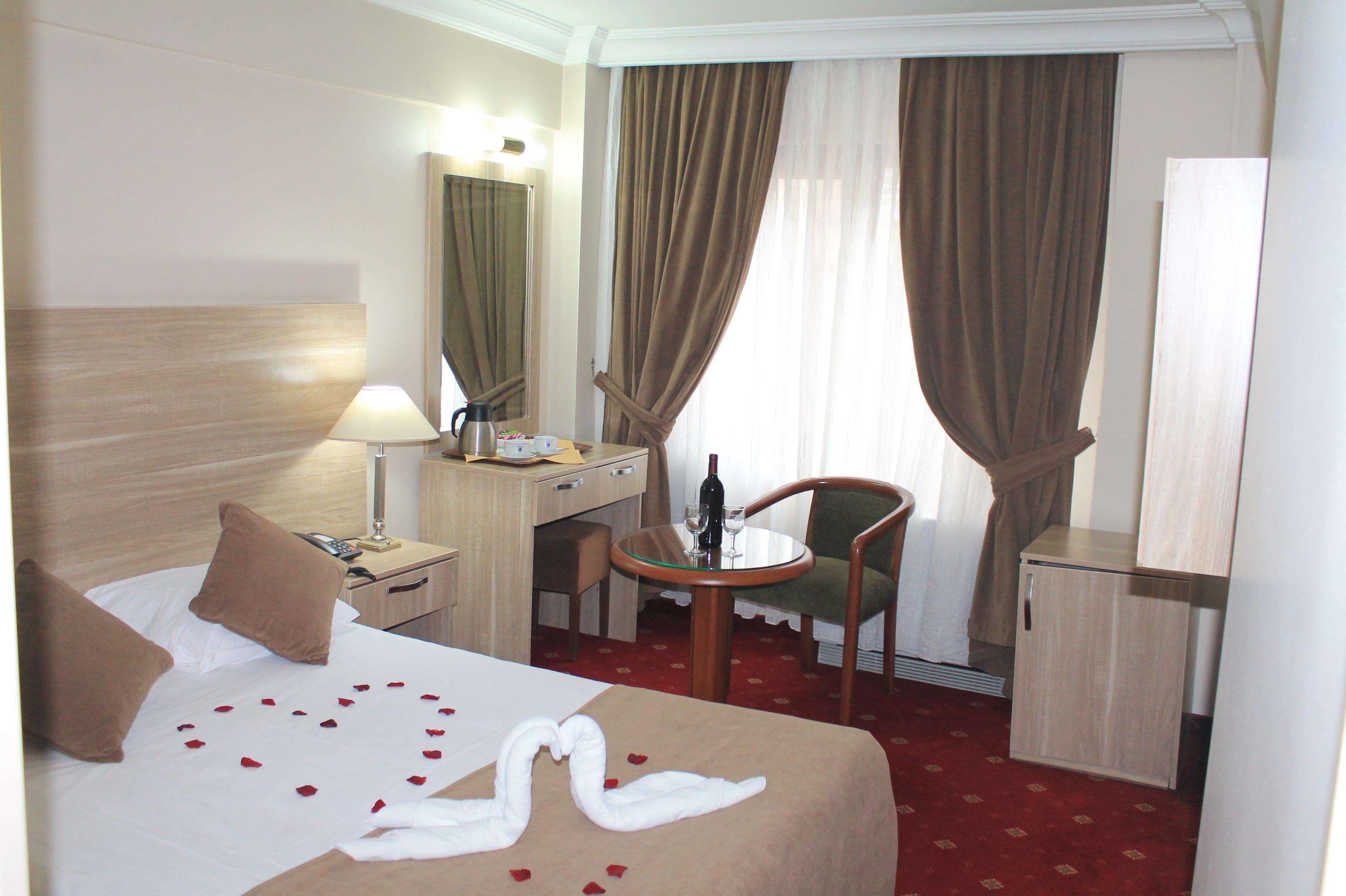 Hotel Buyuk Sahinler Стамбул Экстерьер фото